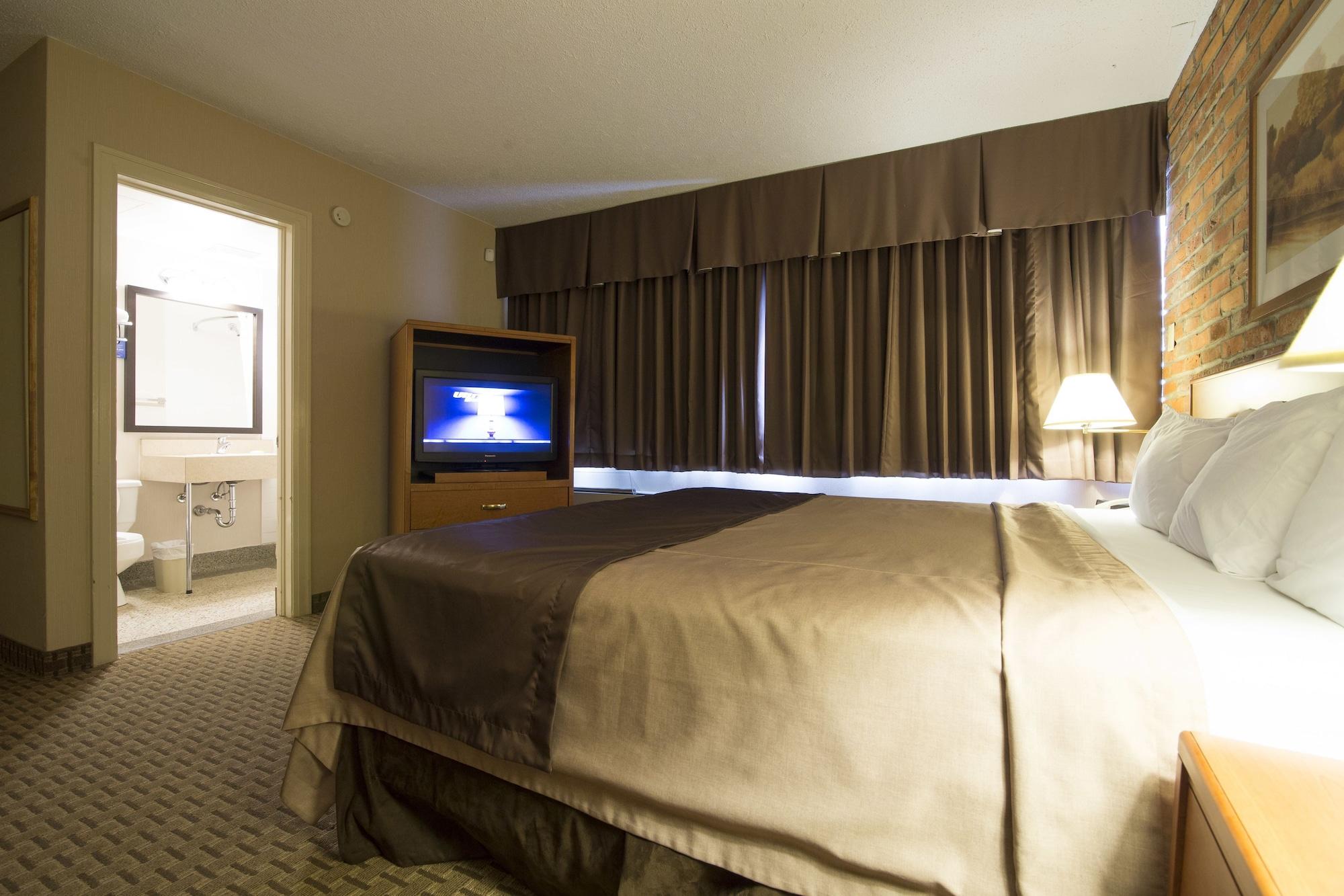 Travelodge By Wyndham Thunder Bay On Екстериор снимка